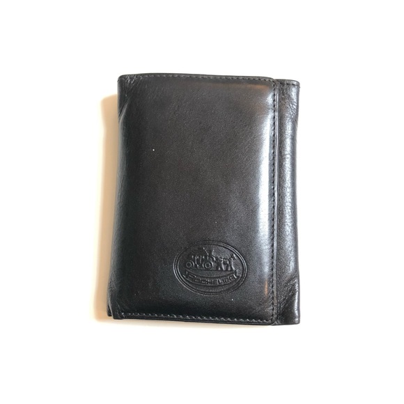 ⭐️Host Pick⭐️ - Rochelier Trifold leather wallet - Picture 2 of 5